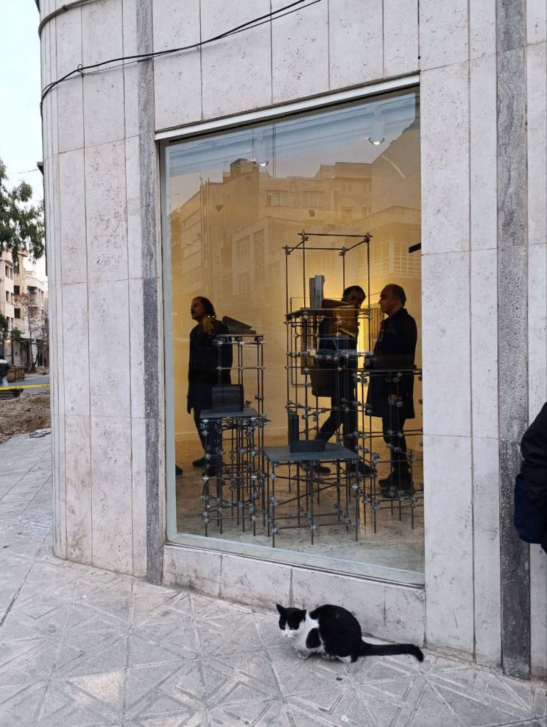 Ali khataei ilkhchi - nothing chest - installation views